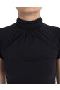 haut-noir-a-manches-courtes-a-col-roule