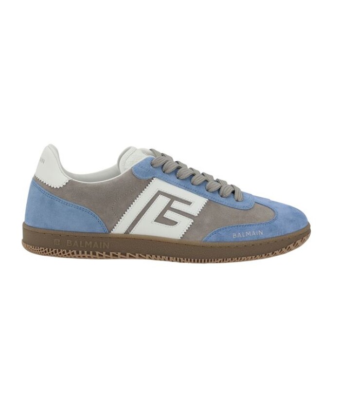 swan-sneakers