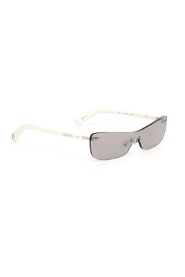white-sunglasses-with-uv-protection
