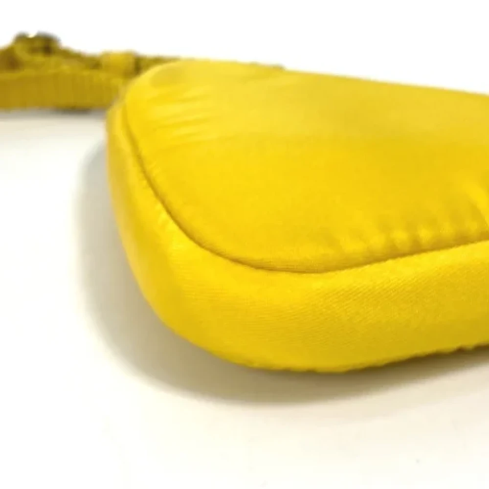 Prada Vintage Pre-owned Nylon prada-bags Yellow Dames