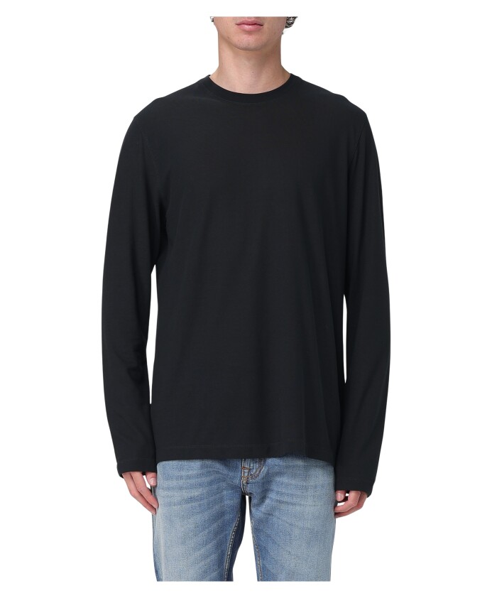 t-shirt-decontracte