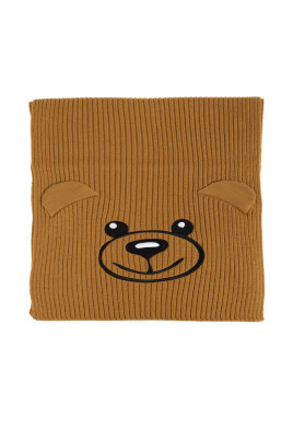 embroidered-knitted-teddy-bear-scarf