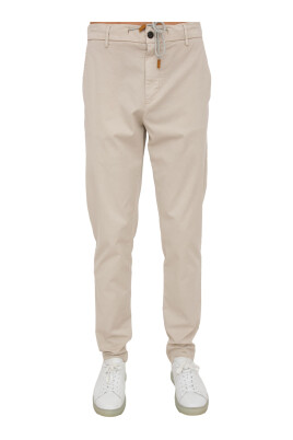 beige-jogger-pants