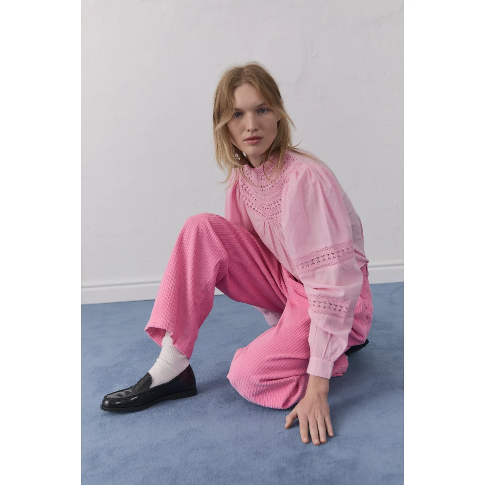 The New Society Elegante Kant Blouse Roze Pink Dames