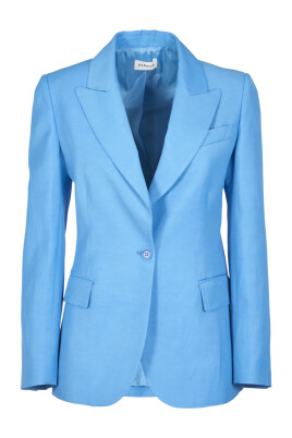 stylish-jackets-for-men-and-women
