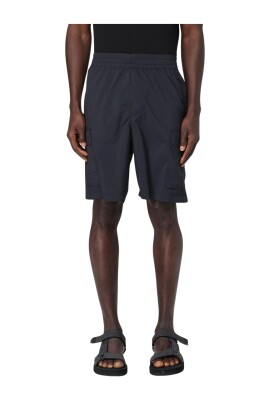 elastic-waist-cargo-shorts