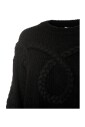 pull-en-maille-avec-detail-de-cable-frontal