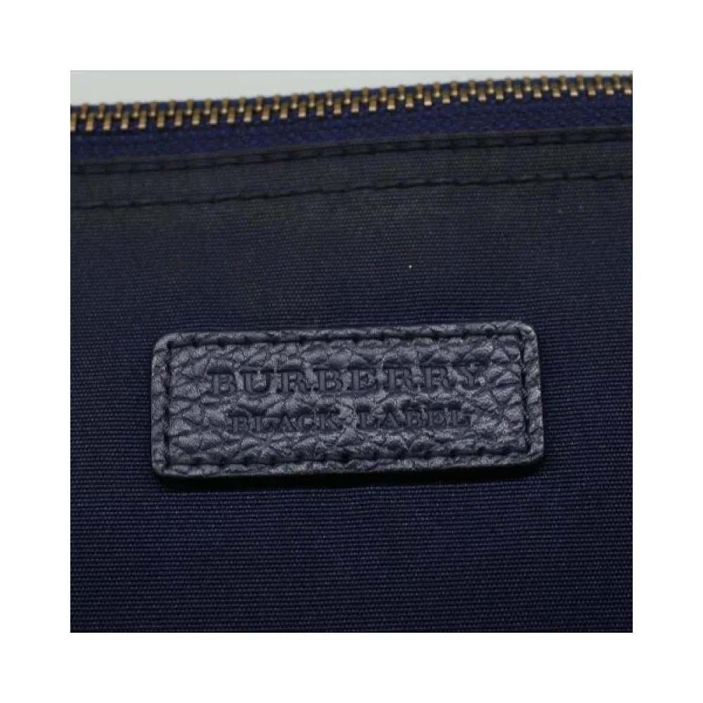 Burberry Vintage Pre-owned Nylon clutches Blue Dames