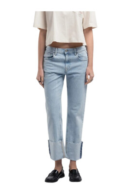 urban-straight-fit-high-waisted-jeans