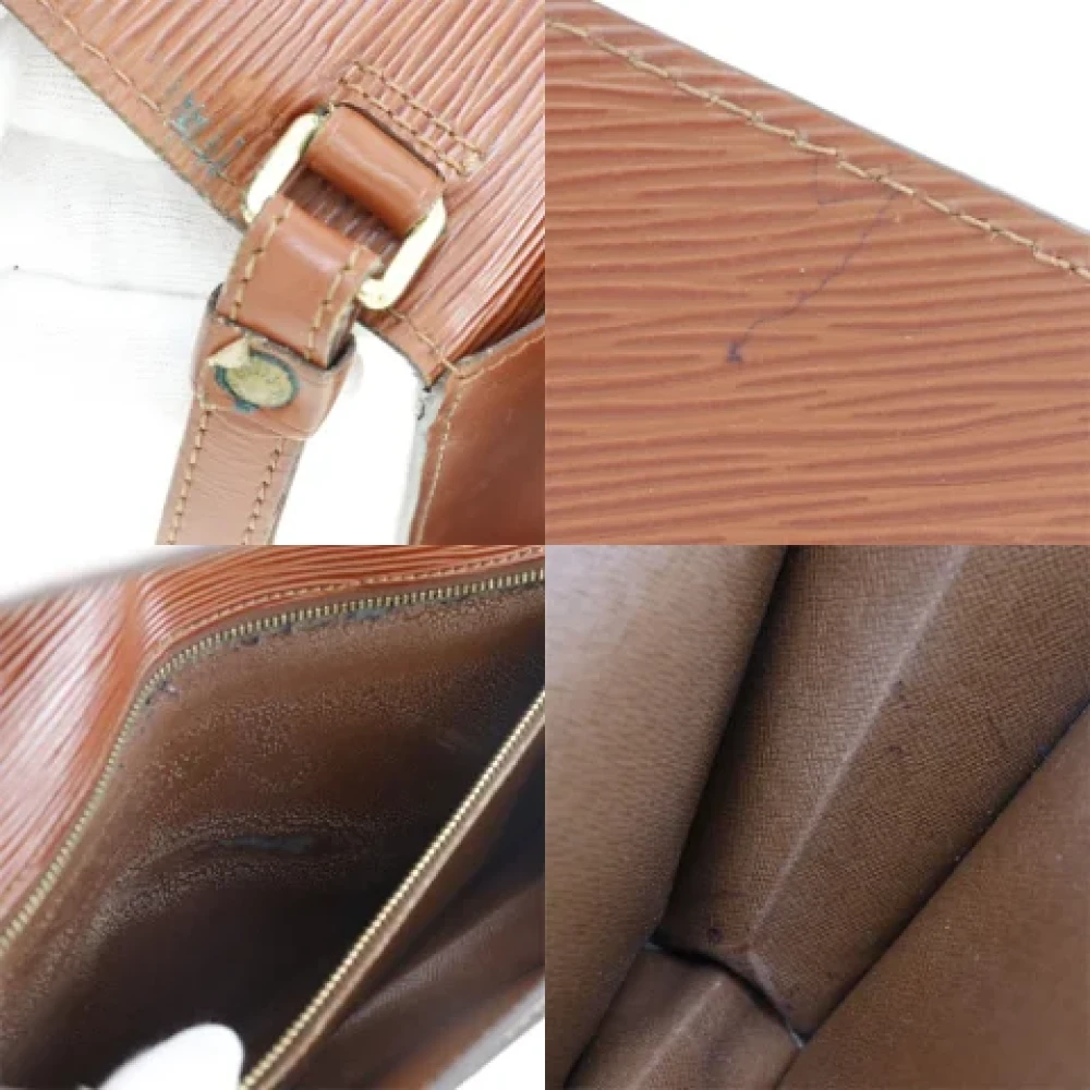 Louis Vuitton Vintage Pre-owned Leather clutches Brown Heren