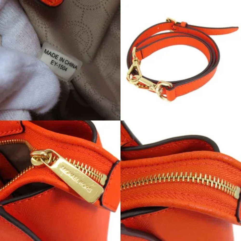 Michael Kors Pre-owned Plastic handbags Orange Dames