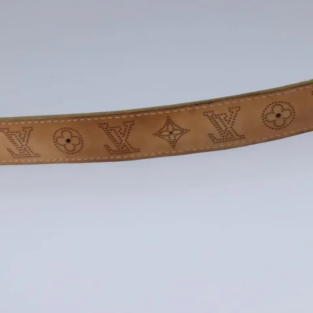 Louis Vuitton Vintage Pre-owned Leather belts Yellow Dames