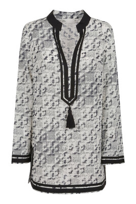 silk-shirt-elegant-style