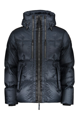 down-jacket-with-hood-and-pockets