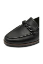 black-closed-loafers-for-women
