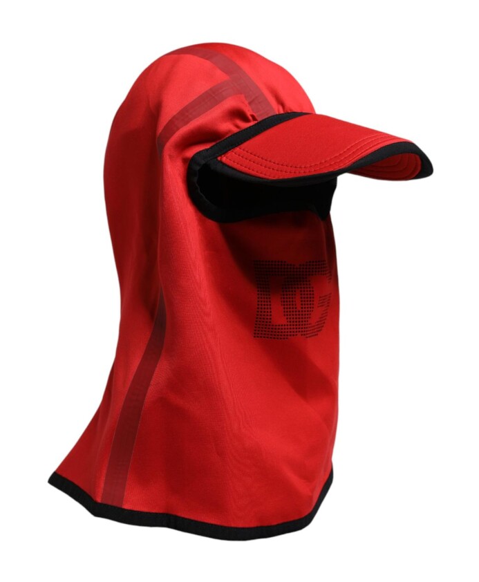 bonnet-cagoule-a-large-bord-avec-logo