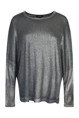 round-neck-knitwear
