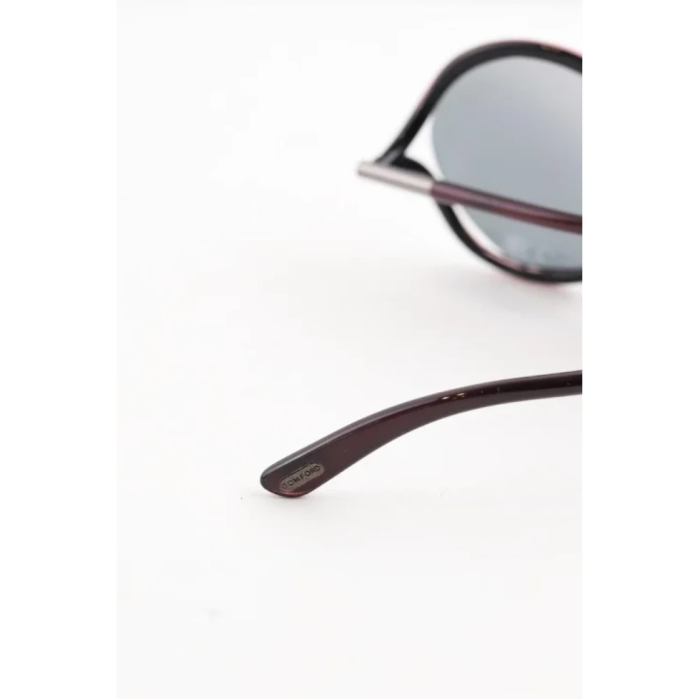 Tom Ford Pre-owned Plastic sunglasses Purple Dames