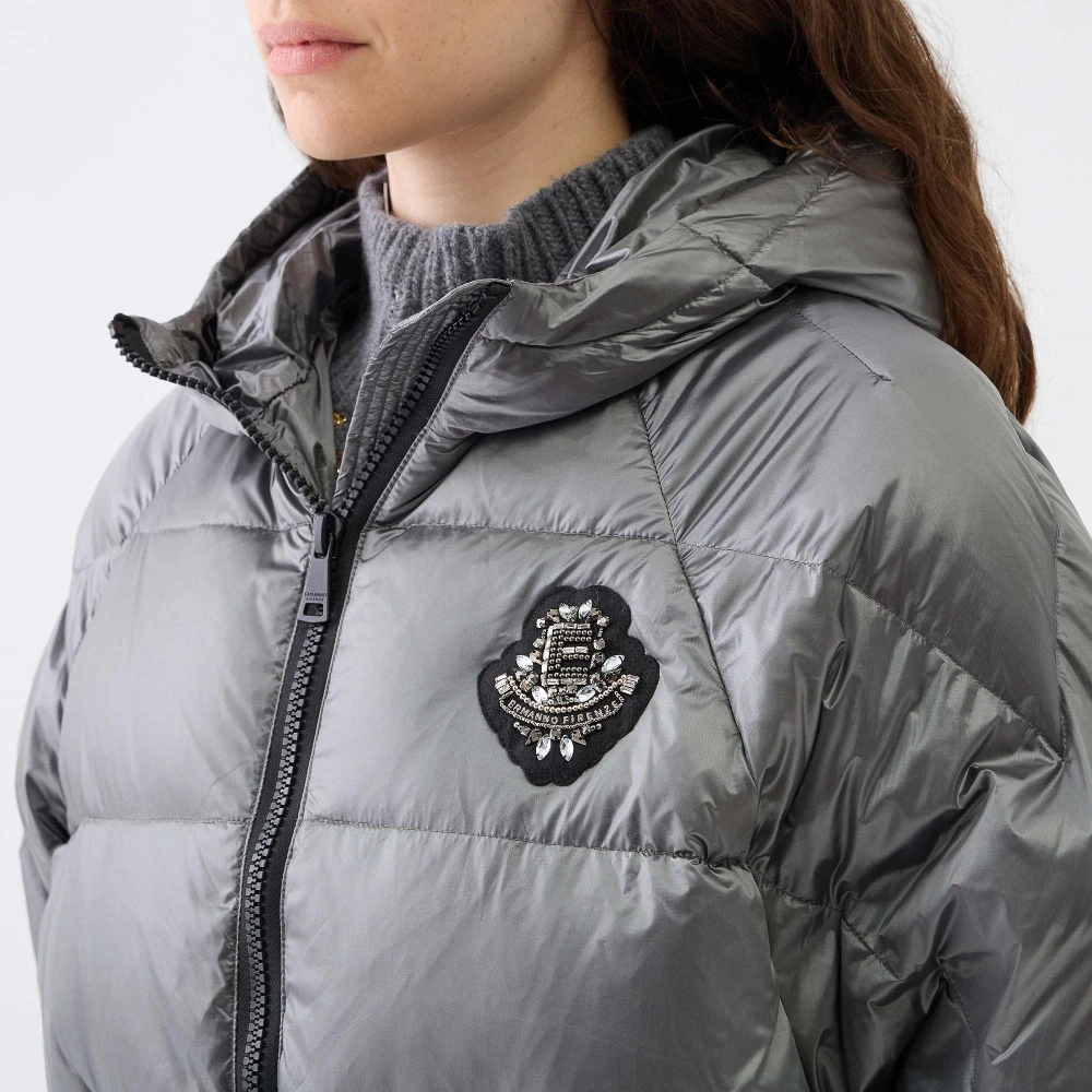 Ermanno Scervino Chique Gewatteerde Jas met Embleem Gray Dames