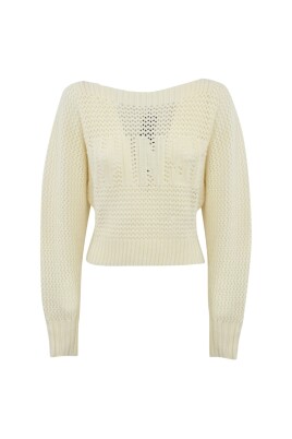 cropped-knit-sweater-with-boat-neck