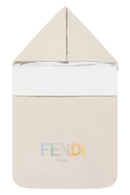 luxury-baby-nest-in-beige