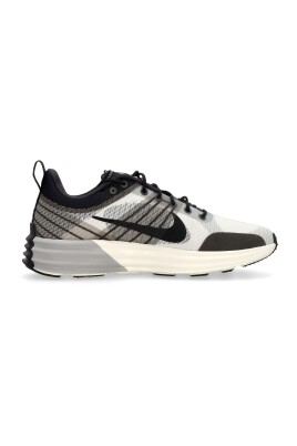 reflective-low-top-sneakers