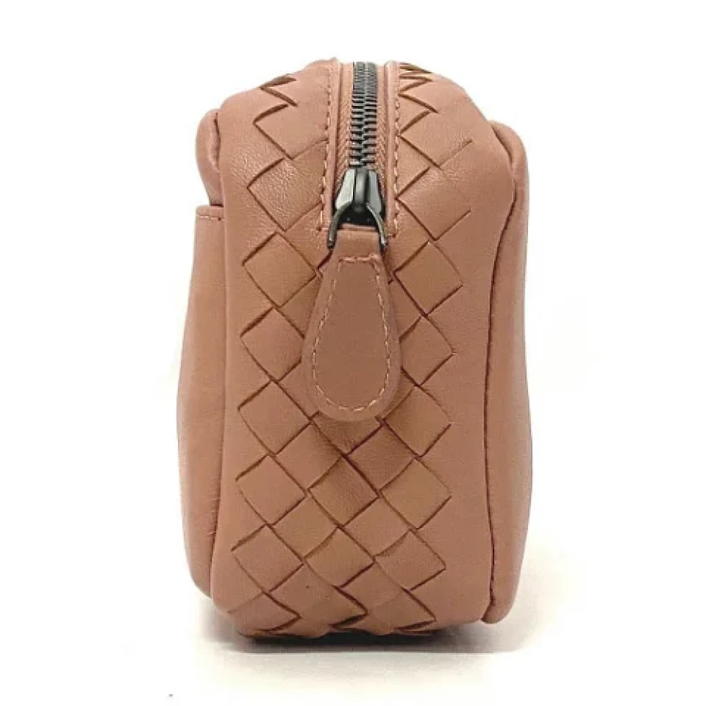 Bottega Veneta Vintage Pre-owned Leather clutches Pink Unisex