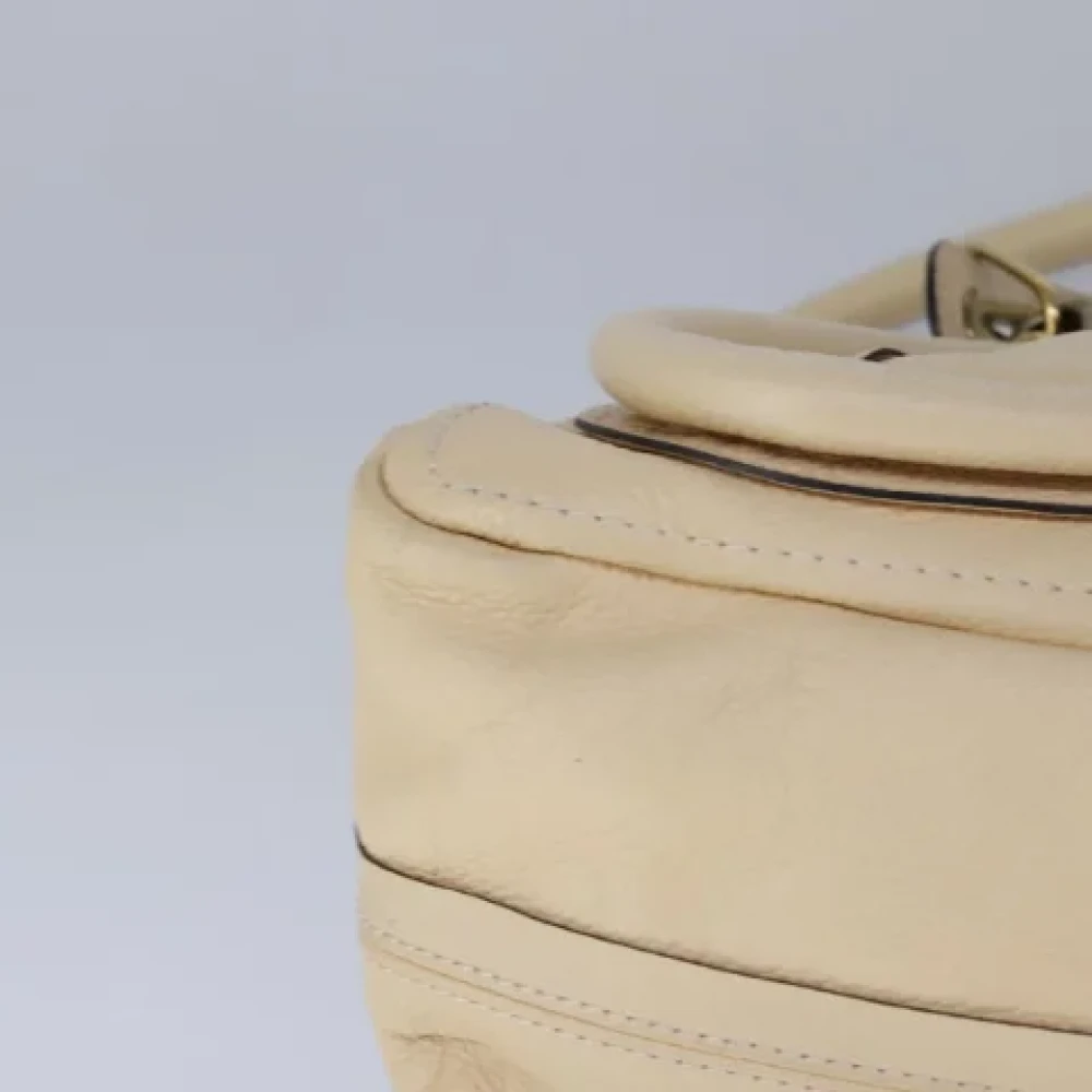 Chloé Pre-owned Leather handbags Beige Dames