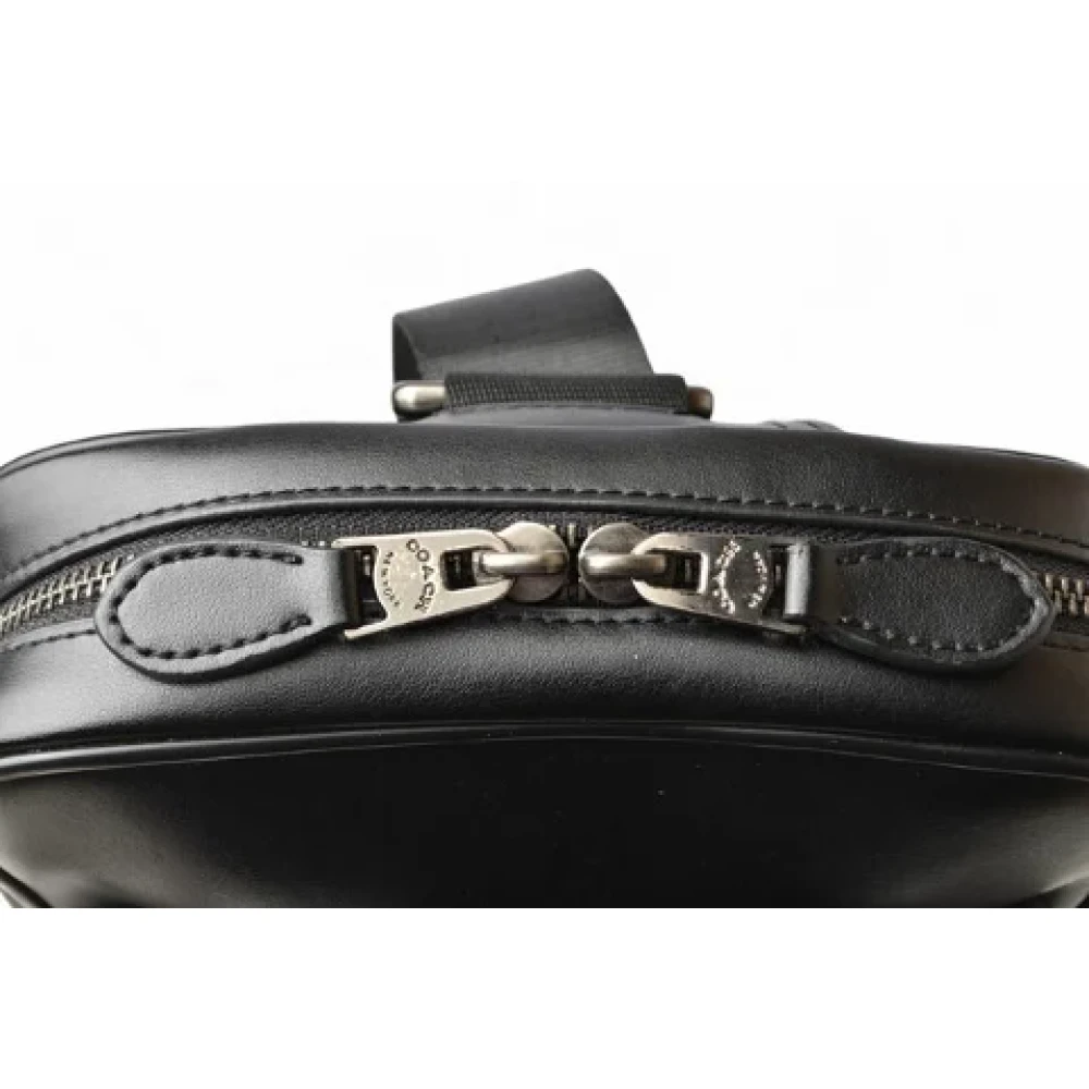 Coach Pre-owned Leather crossbody-bags Black Heren