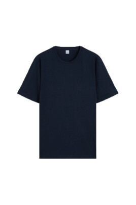 t-shirt-bleu-en-tricot-a-col-rond