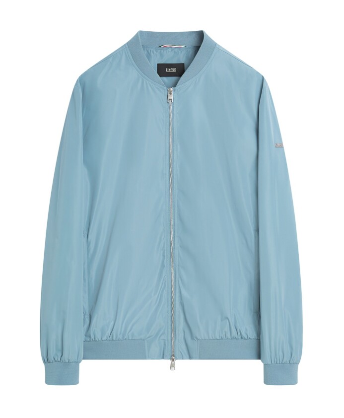 bomber-minimaliste-avec-style-sportif