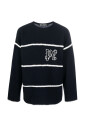 pull-bleu-avec-rayures-au-crochet