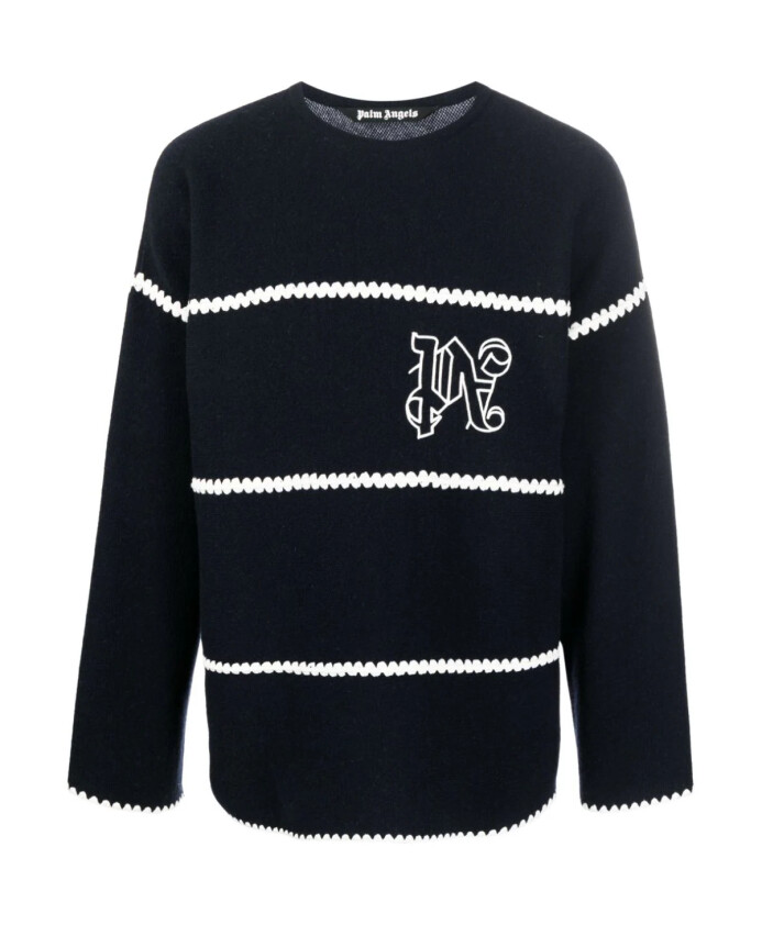 pull-bleu-avec-rayures-au-crochet