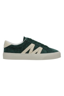 low-top-sneaker-in-trendy-style