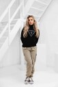 pull-a-col-roule-avec-logo-triangle