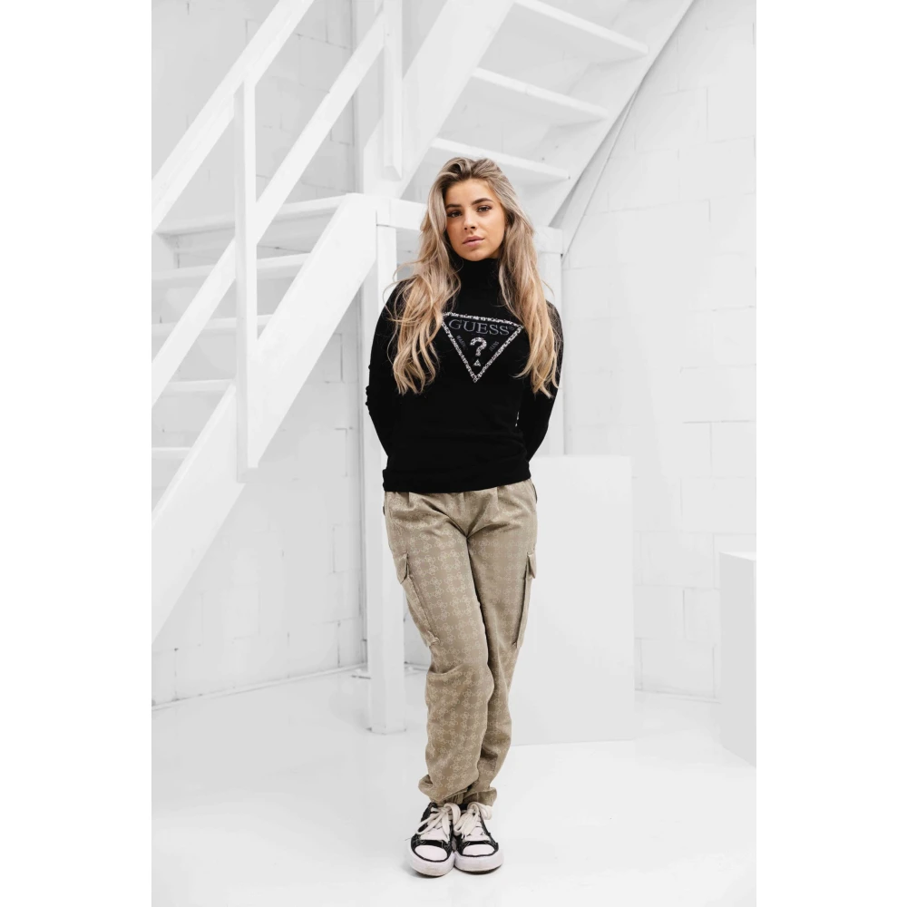 Guess Triangle Logo Sweater Dames Zwart Black Dames