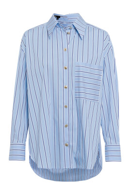 chemise-decontractee-a-rayures-bleu-clair