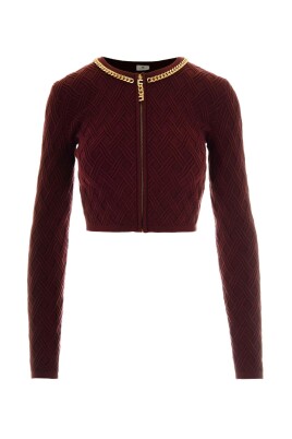 bordeaux-sweater-aw25-stylish-luxurious-feel