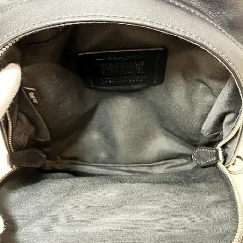 Coach Pre-owned Leather crossbody-bags Beige Heren