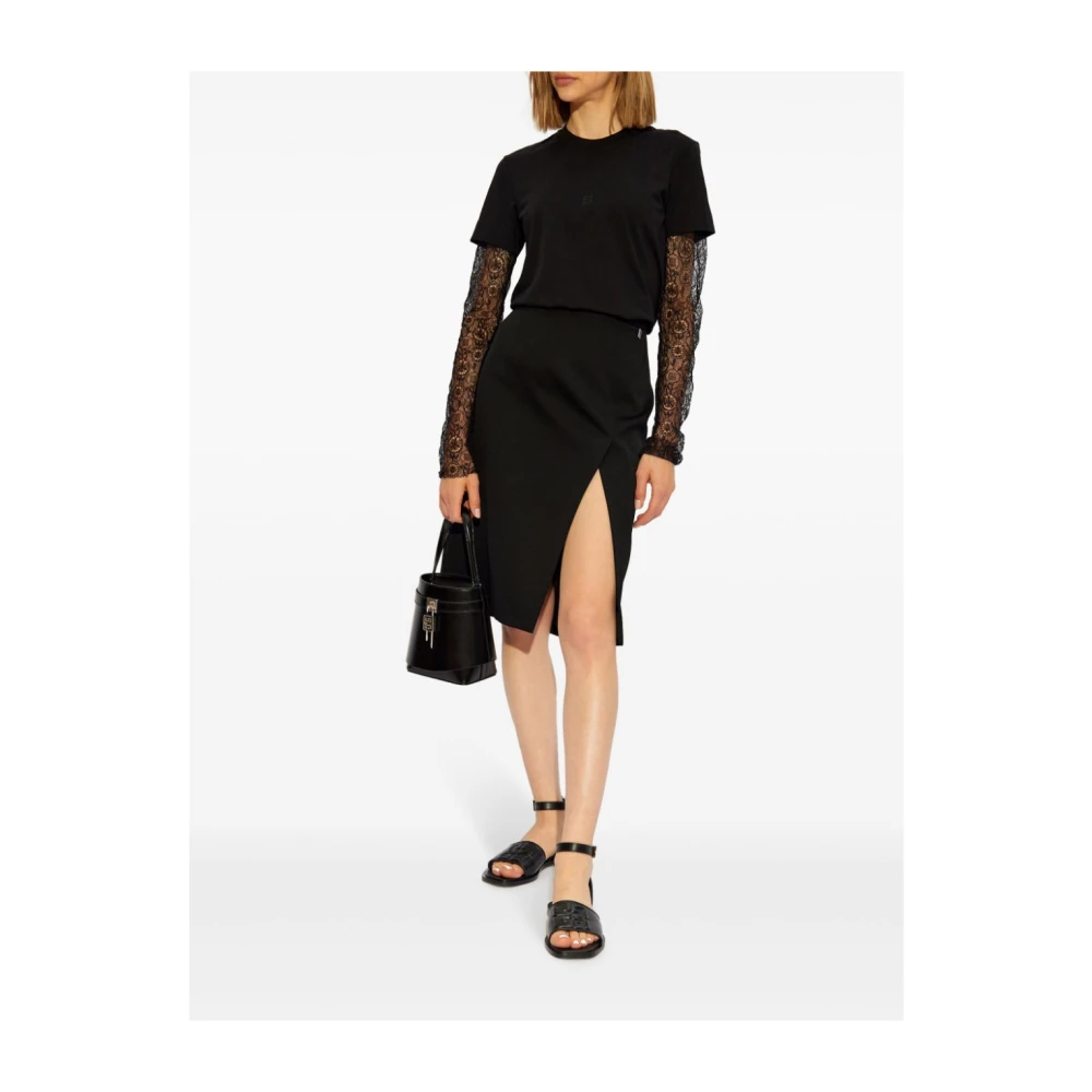 Givenchy Zwarte Rok met Metalen Logo Opening Black Dames