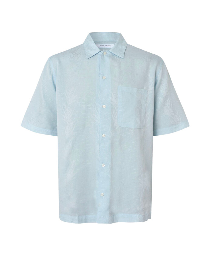 short-sleeve-patterned-shirt