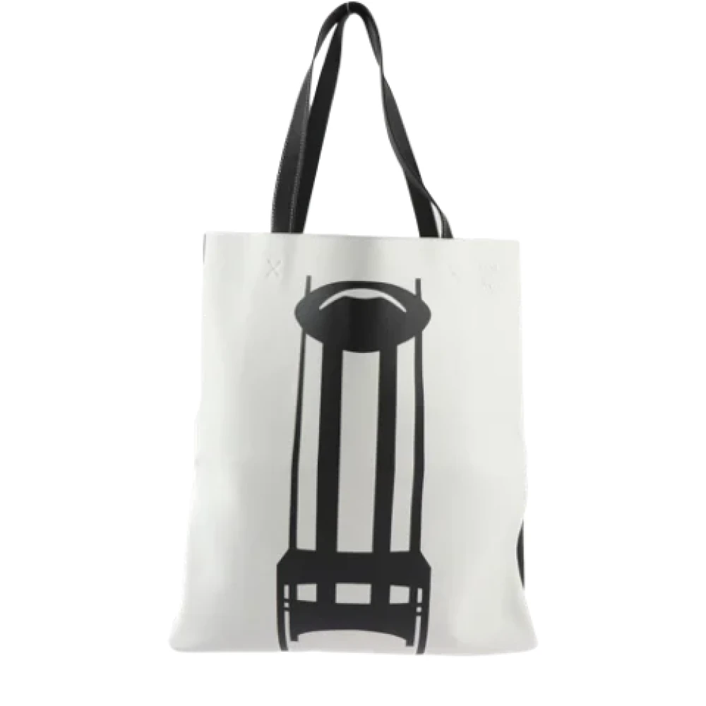 Loewe Pre-owned Leather shoulder-bags White Dames