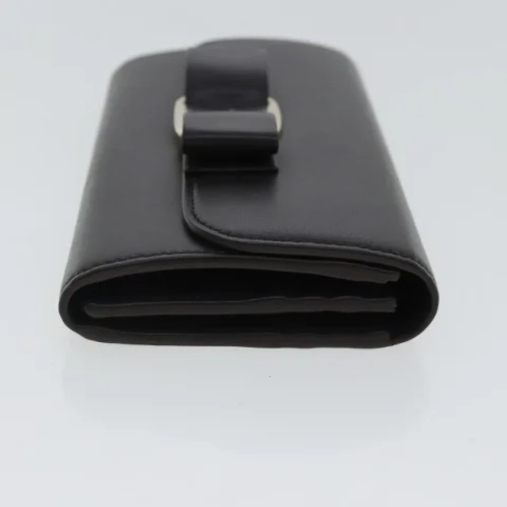 Salvatore Ferragamo Pre-owned Leather wallets Black Dames