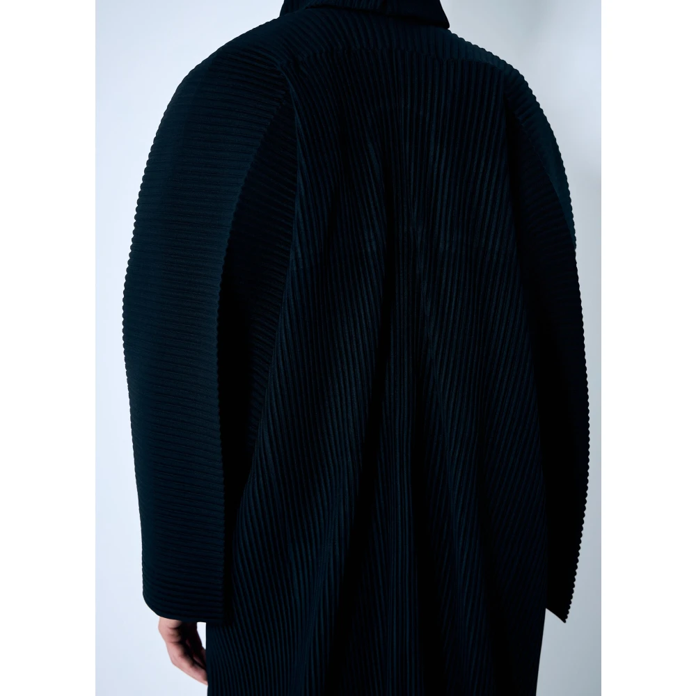 Issey Miyake Geplooide Staande Kraag Jas Black Heren