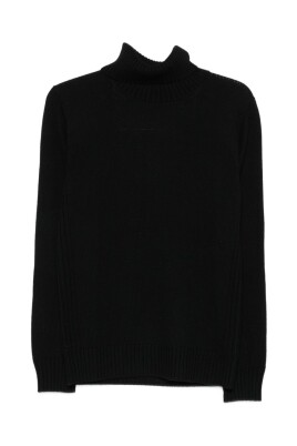 luxurious-wool-sweater-aw25