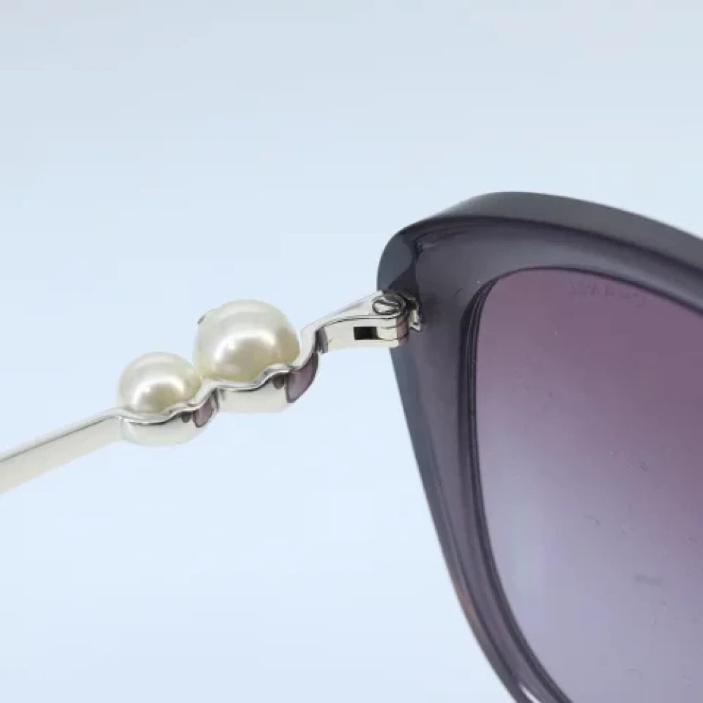 Chanel Vintage Pre-owned Plastic sunglasses Purple Dames