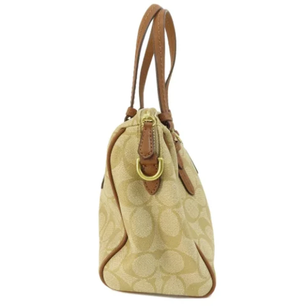 Coach Pre-owned Leather handbags Beige Dames