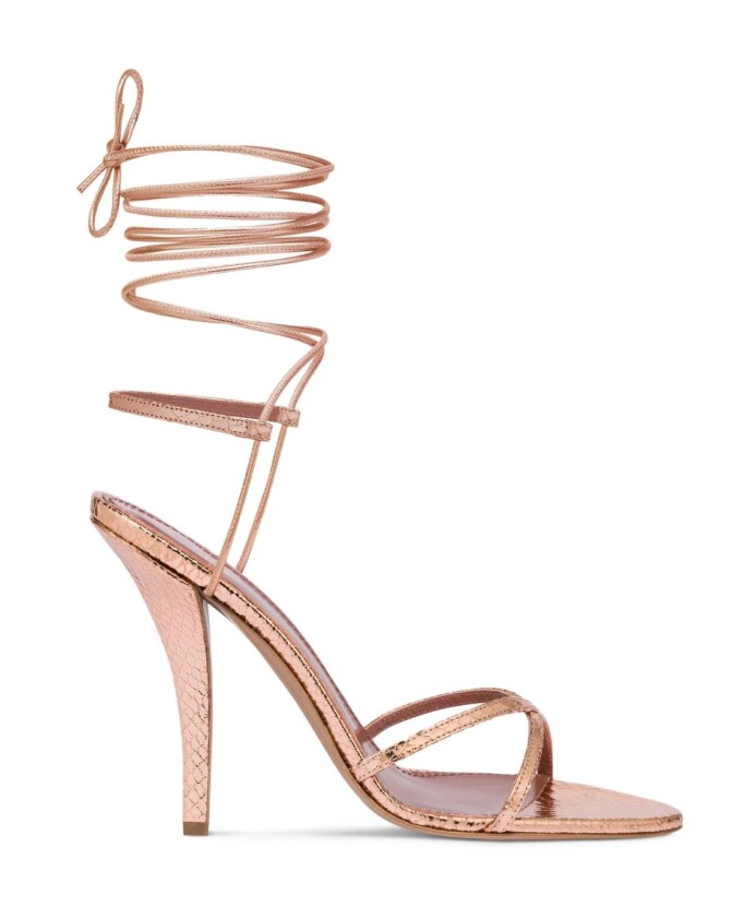 gold-sandals-elegant-comfortable-stylish-heels