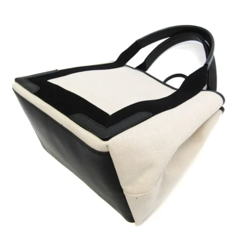 Balenciaga Vintage Pre-owned Canvas handbags Beige Dames