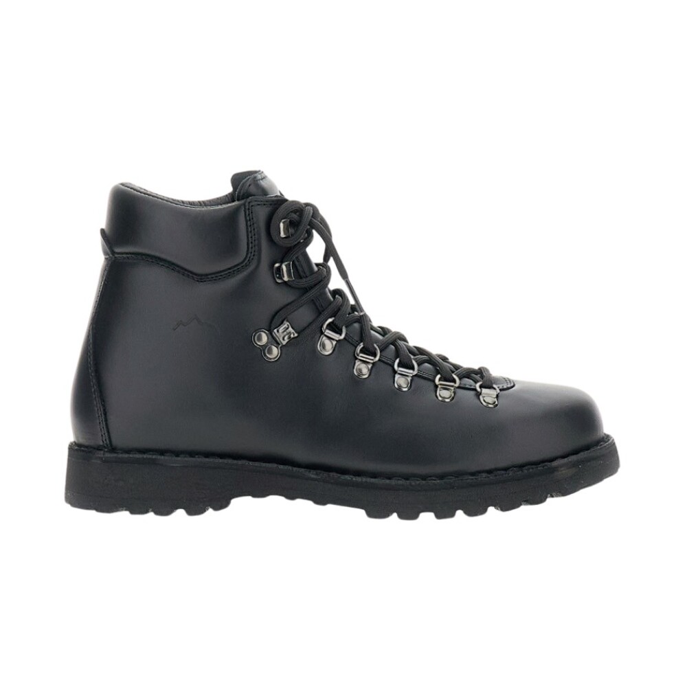 Shop Boots from Diemme online on Miinto